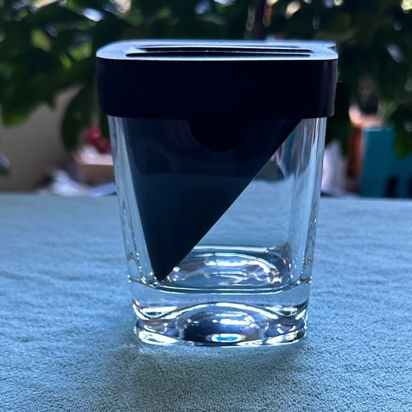 Corkcicle Whiskey Wedge - Picture 2 of 5